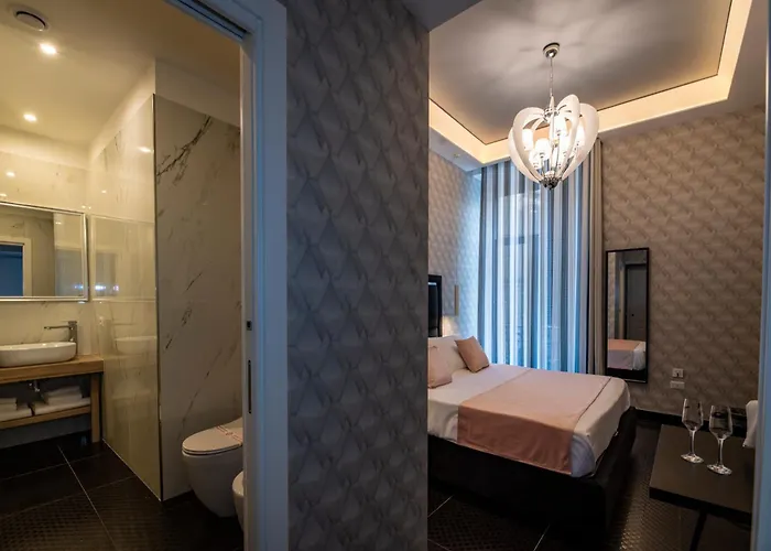 Luna LuxuryBed and Breakfast